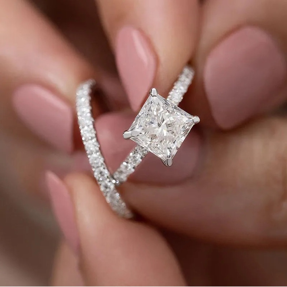 Elegant Square Princess Cut Wedding Ring Set For Women In Sterling Silver
